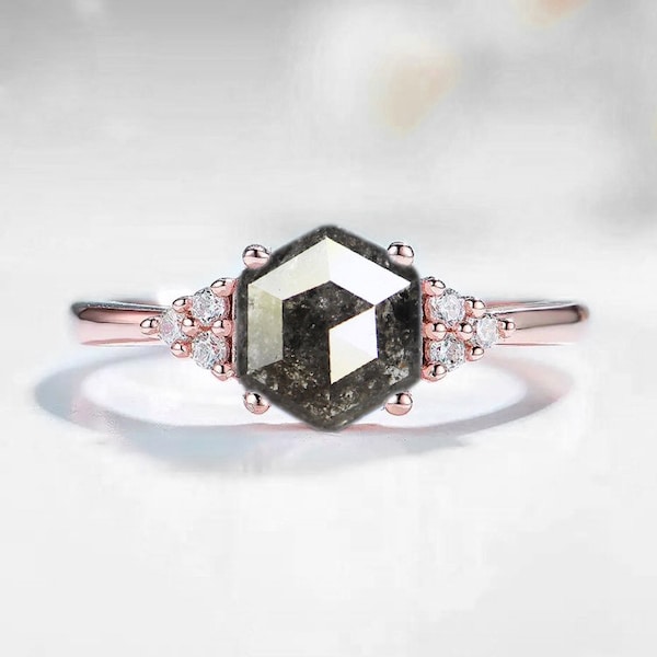 Salt and Pepper Diamond and Round Diamond Bespoke Engagement Ring | Unique Anniversary ring | Round Diamond 9k/14k/18k Dainty Promise Ring
