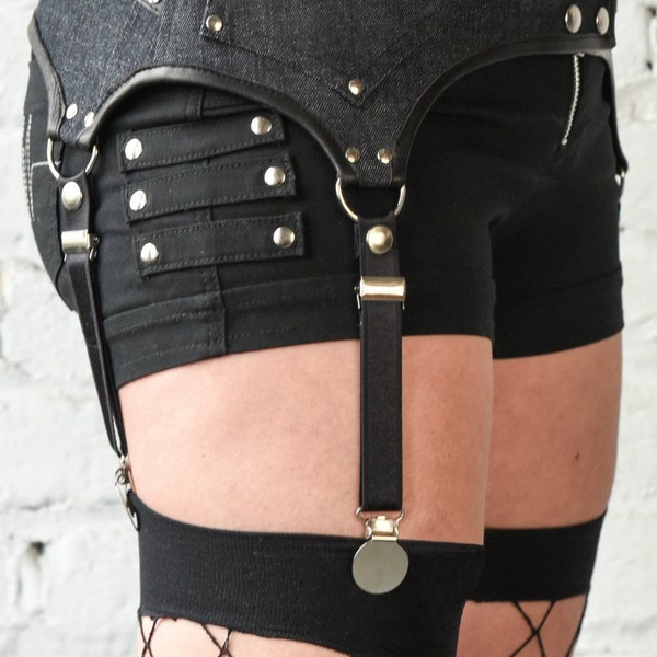 Garter belt clip