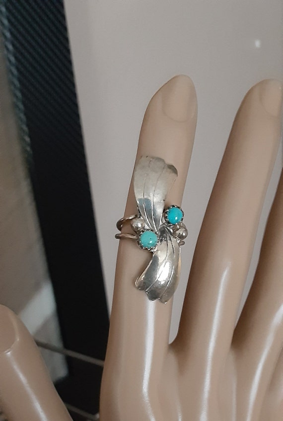 Southwest Sterling Silver and Turquoise Ring