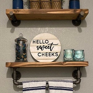 Hello Sweet Cheeks Sign | Living Room Decor | Home Decor | Shiplap | Farmhouse | 3D Wooden Sign | Round Sign | Housewarming Gift | Faux Ship