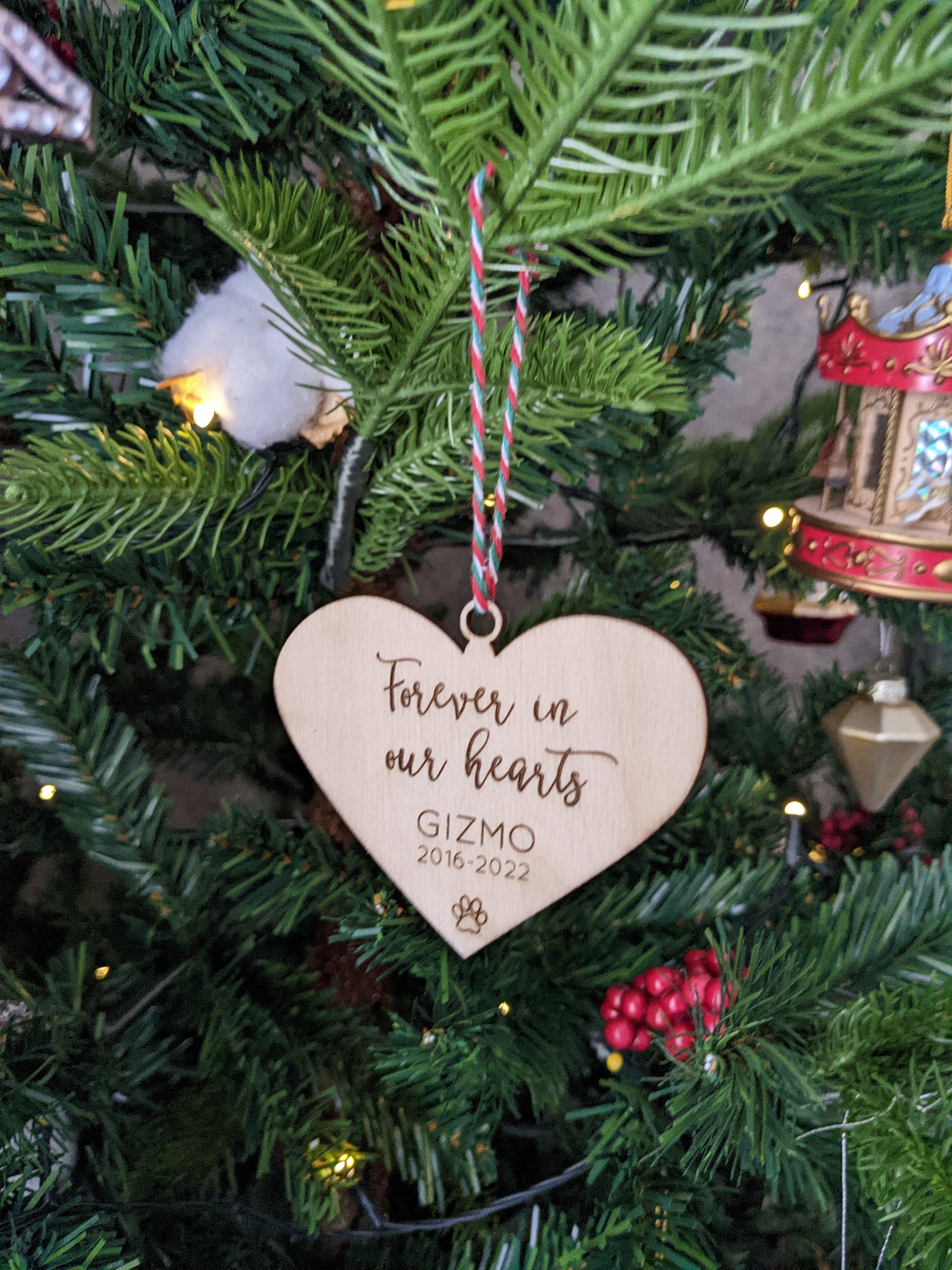 Personalized Forever Missing in Our Hearts Pet Memorial Heart Christmas ...