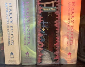 DIY Wizards Alley Book Nook Book Shelf Insert Kit Magic Alley HP