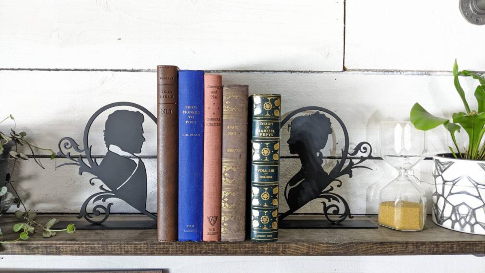 Outlander Metal Bookend Set of Outlander Bookends Book Etsy