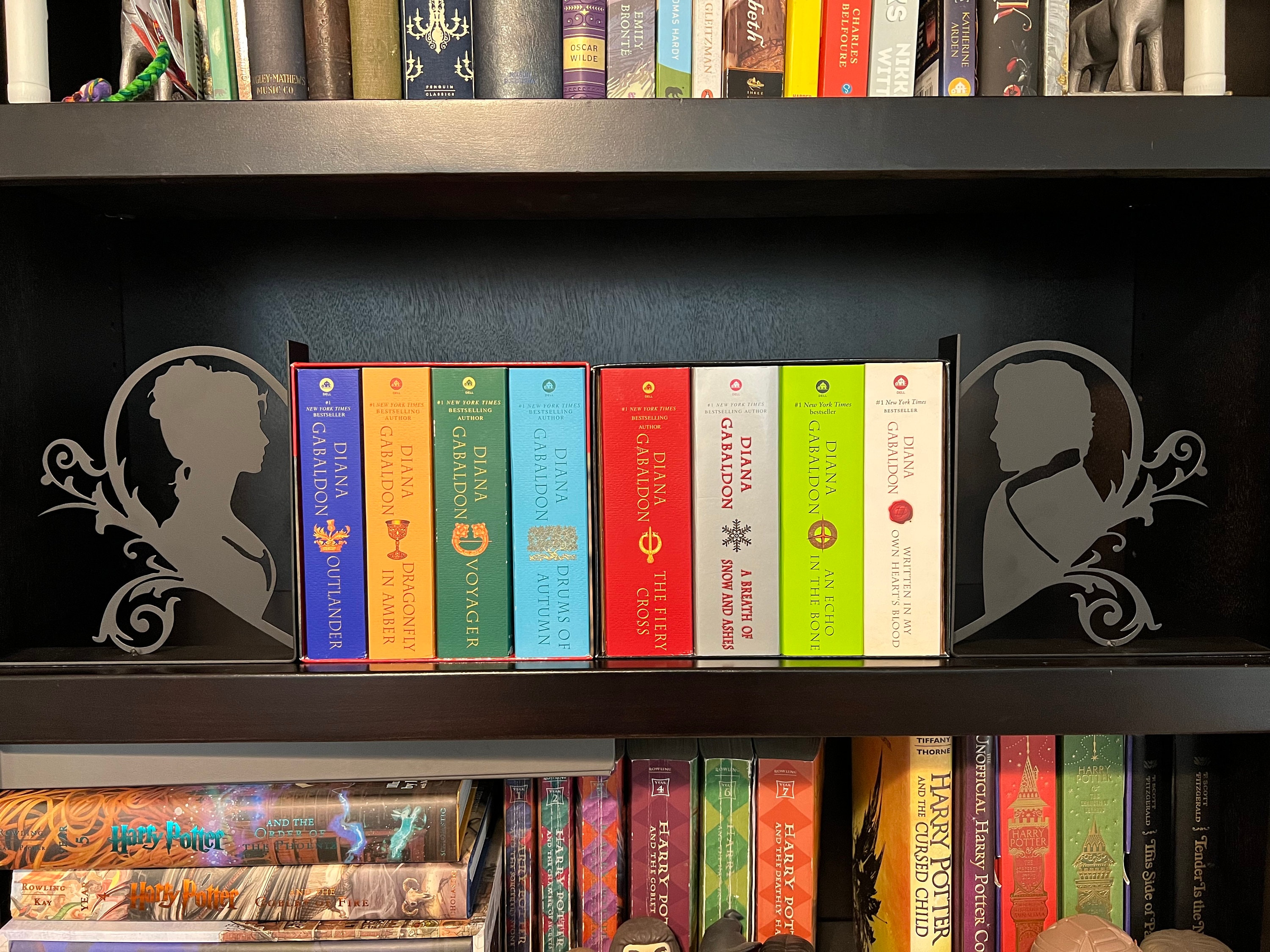 Outlander Inspired Metal Bookends | Jamie & Claire Silhouette Steel Literary Decor Gift For Book Lovers Bookish