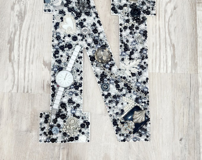Letter N