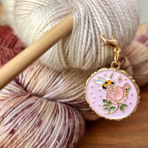 Bee and Flower Stitch Marker / Crochet Stitch Markers / Progress Keepers / Honeybee Pink Floral Enamel Stitch markers