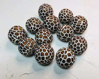 19-22mm White bronze black polymer clay round beads set of 12/ animal giraffe print/DIY beads/ craft jewelry supplies/assorted clay beads