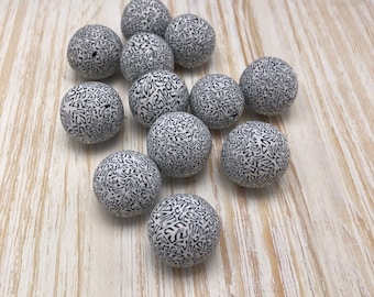 22-23 mm Black white round beads set of 12/monochrome polymer clay beads/DIY beads/beads craft jewelry supplies/assorted clay beads