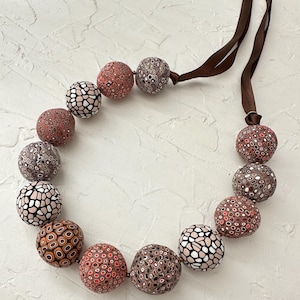 Brown beige necklace/Boho necklace/Mid-century style dots pattern/Beaded chunky necklace/polymer clay necklace/gift for women/Christmas gift