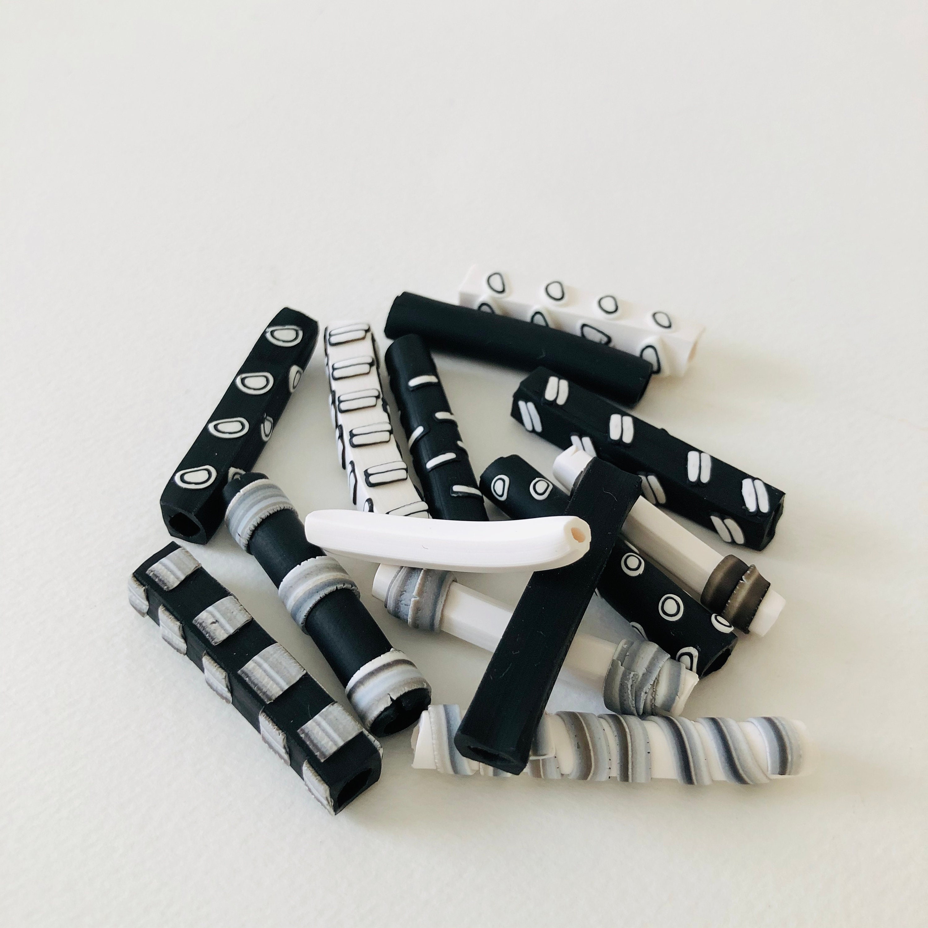 Black & White Clay Beads — Parkers Inc.