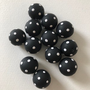 18 mm Black white polka dot round beads set of 12/monochrome polymer clay beads/DIY beads/beads craft jewelry supplies/assorted clay beads
