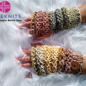 Hygge Fingerless Mittens - Coney Island // Fingerless Gloves // Wool Gloves // Gloves Women // Winter Gloves // Norwegian Knit