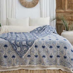 Blue Ginkgo Muslin Bed Blanket, 100% Turkish Cotton King Size Bedspread, Lightweight Reversible Gauze Blanket, Boho Bedding