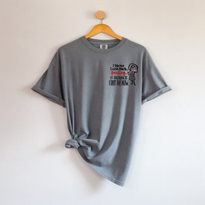 New Don&#39;t Look Back Embroidered Comfort Color Pocket Size Graphic Tee Design