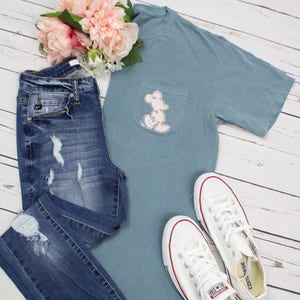 Taschengröße Maus Kopf Applikation T-Shirt, Komfortfarbe, mint, Mauskopf, Applikation, floral, Stoff, dashingvacations
