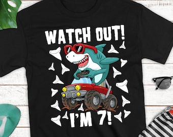 Camiseta de jugador de camión monstruo tiburón de 7 años para niño y niña, para cumpleaños número 7, para niños y niñas, para la fiesta en la piscina de la Semana del Tiburón con futuro biólogo marino