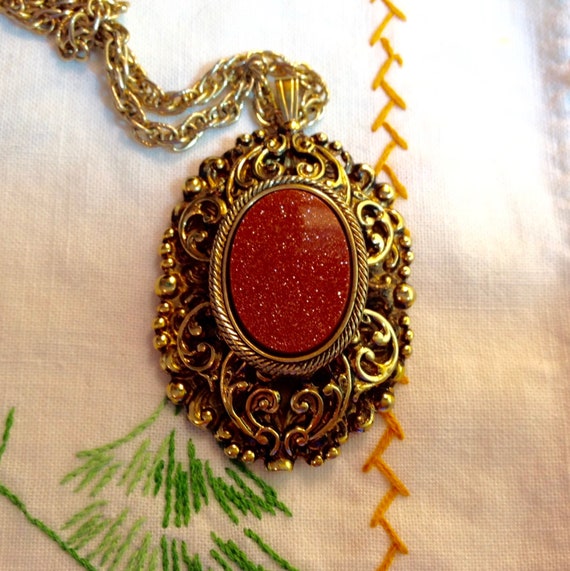 Retro Revival Jewelry Vintage Victorian Revival Ornate Gold Tone Floral Cameo Pendant Necklace Cameo Statement Necklace