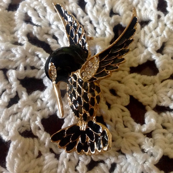 Vintage Unsigned SPHINX of England Black Enamel on Gold Tone Clear Rhinestone Hummingbird Brooch