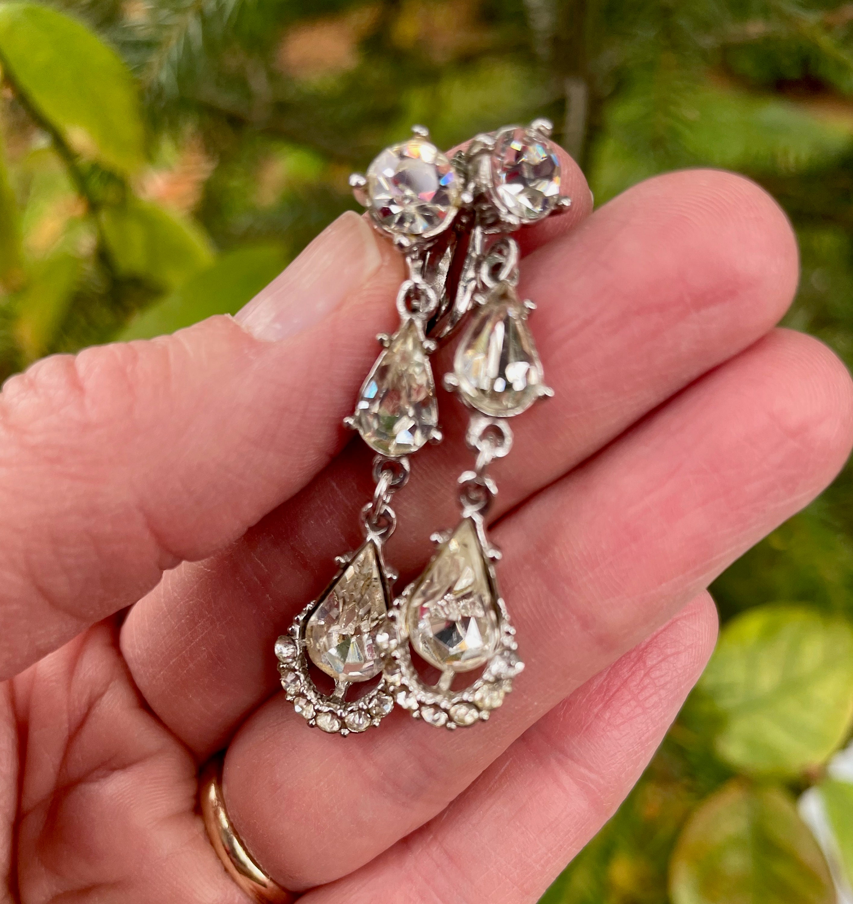 Vintage Hattie Carnegie 1960's Clear Rhinestone Drop Earrings, Silver Tone  Clip-Backs, Holiday Party Wear, Mid-Century, Nearly Inches WOW