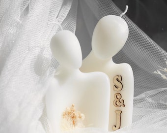 Bougie décorative couple, amitié « ensemble » initiales et fleurs séchées idée cadeau couple, mariage, noces de cire, saint valentin