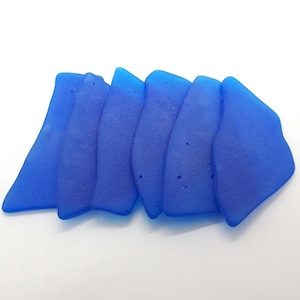 Marque-places en verre bleu cobalt - Lot de 20 - Pièces de forme irrégulière