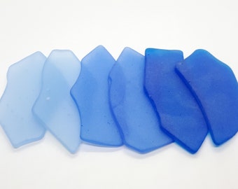 Blue Sea Glass Place Cards - Set of 20 - Irregular Shaped Pieces
