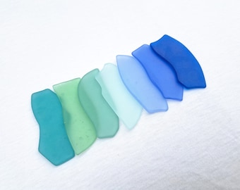 Blue & Green Sea Glass Place Cards - Set of 20 - Irregular Shaped Pieces