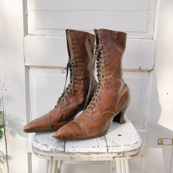 Antique Turn of the Century Women’s Leather Boots,