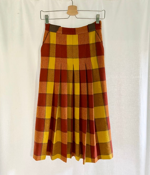 Vintage 80’s Pleated Plaid Wool Midi Skirt with L… - image 1