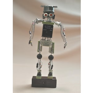 Microbot – Circuit Mechanic Figurine | Ready-Made Robot from Vintage Soviet Electronics | Retro-Futuristic Tech Art