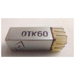 Soviet Hybrid Micro Module IP3-21C 1971 – Cold War Electronics Artifact – Vintage USSR Microcircuit – Fallout Display Collectible