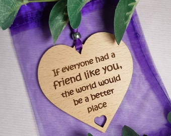 Best Friend Gift, Friendship Wooden Plaque/ Sign, My Bestie, Friend Gift Heart, Friend like you, Birthday Present / Thank you FREEPOST