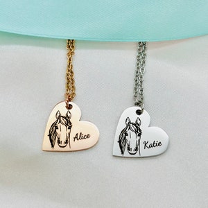 Horse Necklace, Personalised Horse Gift, Horse Lover Birthday Gift, Horse Themed Christmas Gift, Horse Name Necklace, Customised Horse Jewel