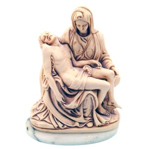 Michelangelo Replica A. Giannelli Resin 8 Inch Pieta Statue Religious Mary Jesus