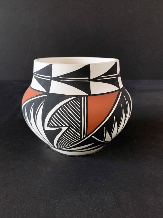 PAULINE ABEITA / ACOMA Native American New Mexico Pottery Bowl