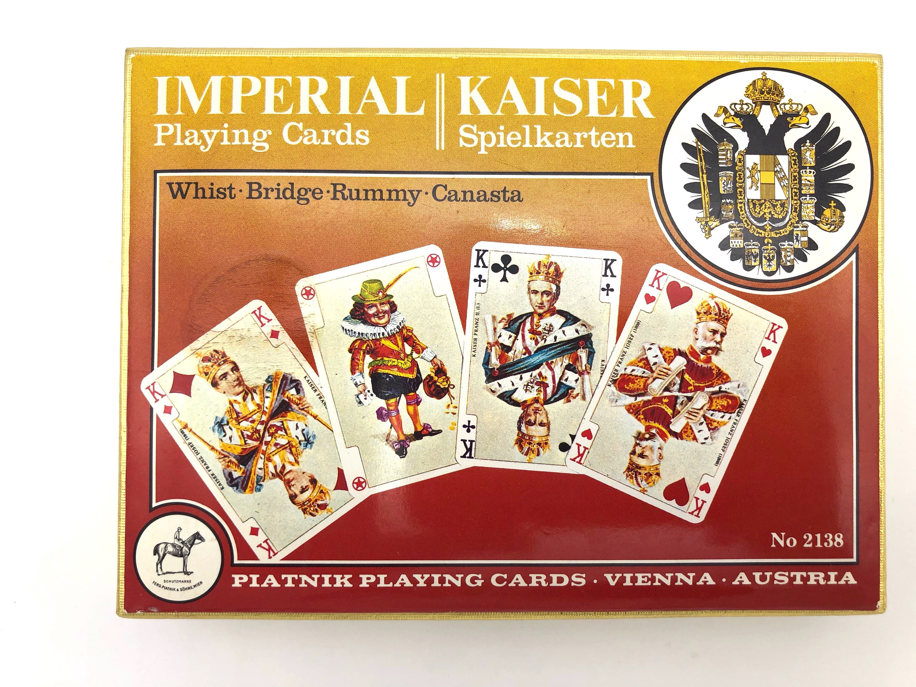 Vintage Imperial Kaiser Piatnik playing card set published in 1980. 