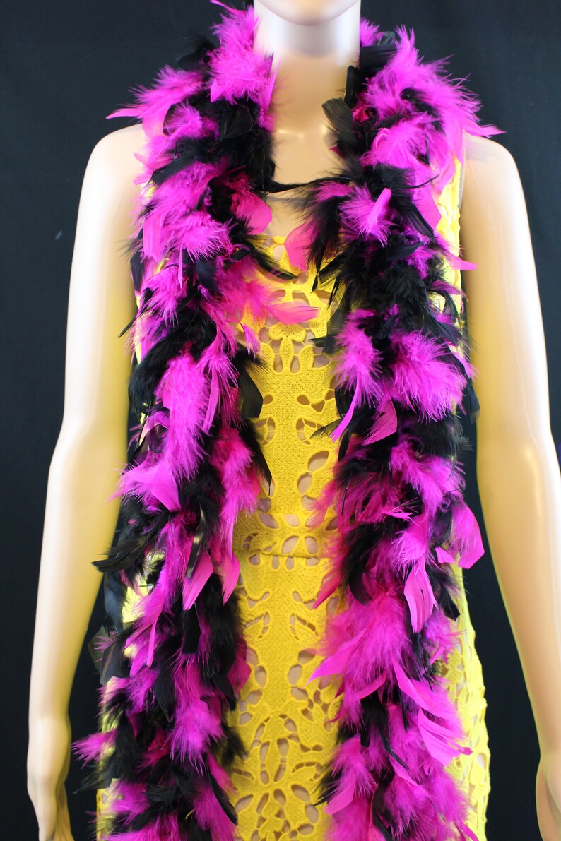 4 Feet Long Chandelle Feather Boa Kelly Green 25 Gram Great for Party weeding