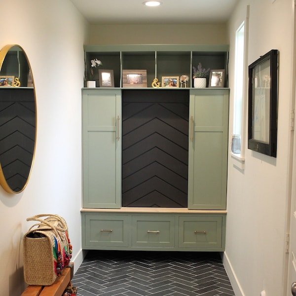 Mudroom Eingangsbereich-Schrank mit Schuhablage, Garderobe und Schubladen, mit Massivholz und Custom, handgefertigt in den USA