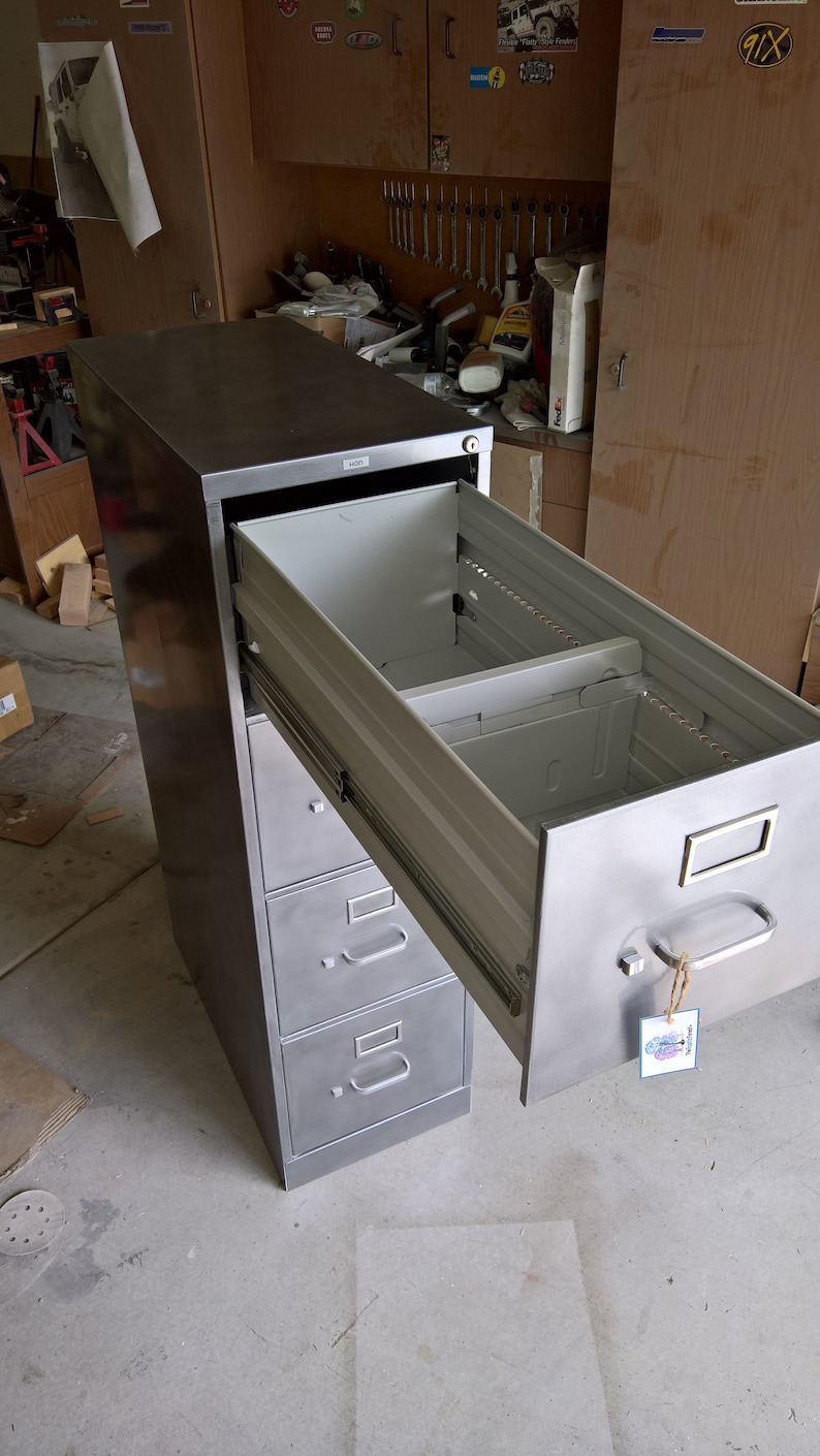 4-drawer Metal Filing Cabinet Refinished / letter & legal size / industrial cabinet / metal filing cabinet / industrial office / Hon image 6