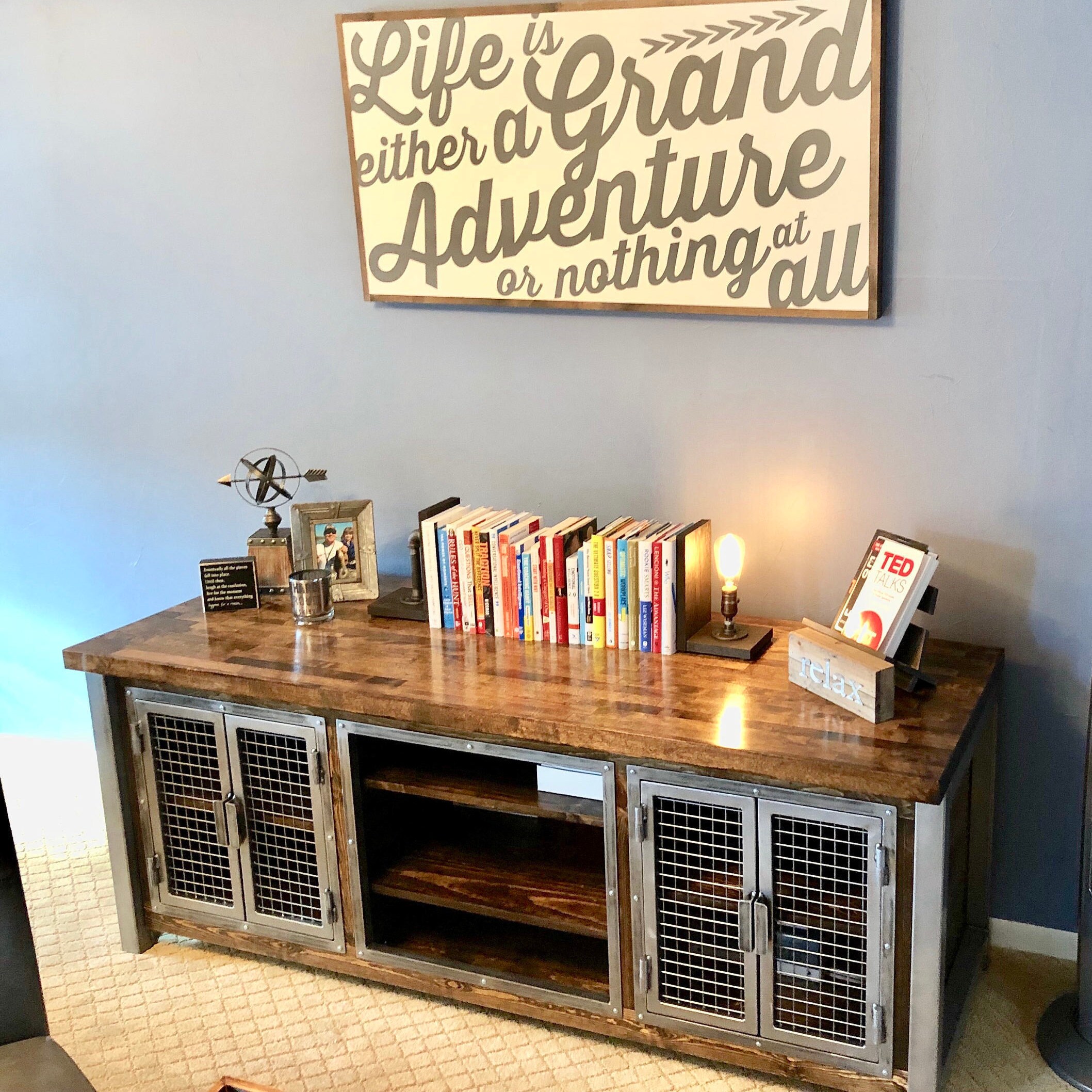 Console Credenza / Rustic Media Center / Urban Modern