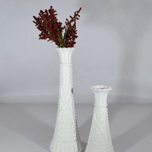 Pair of Vintage Milk Glass Vases; Bud Vases|Wedding Decor|Flower Vase|Set Of White Vases|Table Centerpiece|Kitchen Decor|Bathroom Decor