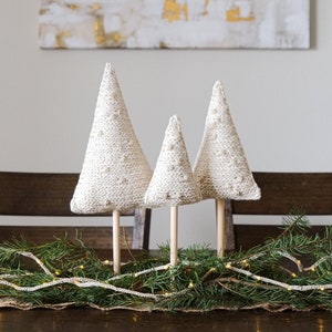 CROCHET PATTERN // Crochet Christmas Tree, Holiday Crochet, Farmhouse Crochet, Christmas Decor Crochet Decor // The Cozy Knot Christmas Tree