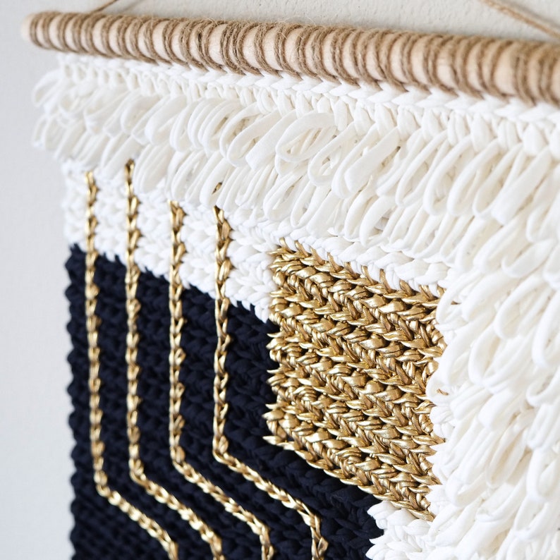 CROCHET PATTERN // Crochet Wall Hanging, Modern Geometric Wall Hanging, Tapestry Wall Hanging, Modern Home Decor // Quadrate Wall Hanging image 2
