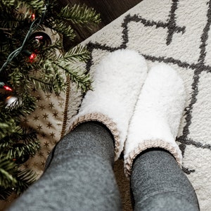CROCHET PATTERN // Women's Slippers, Faux Fur Fuzzy Slippers, Slipper Boots, Winter Crochet, Christmas Crochet // Snowed In Cabin Slippers image 5