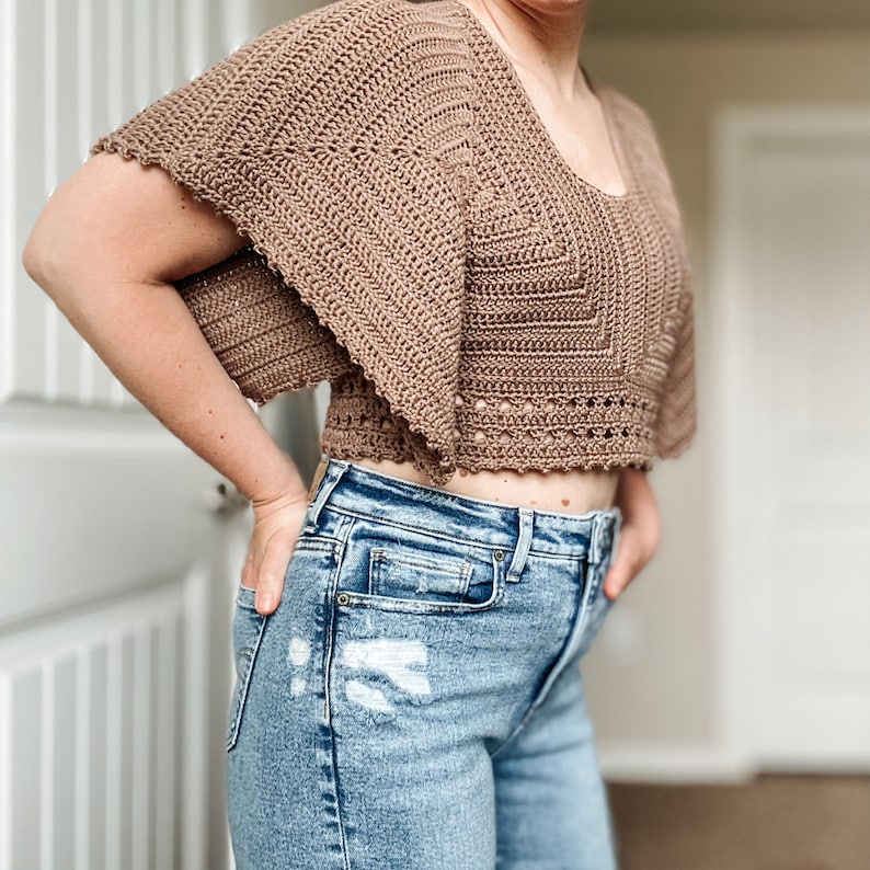 CROCHET PATTERN // Modern Flowy Crochet Tee, Crochet T-shirt, Crop Top, Summer Crochet, Lacy Crop Top, Granny Square Tee // Flow Free Tee image 3