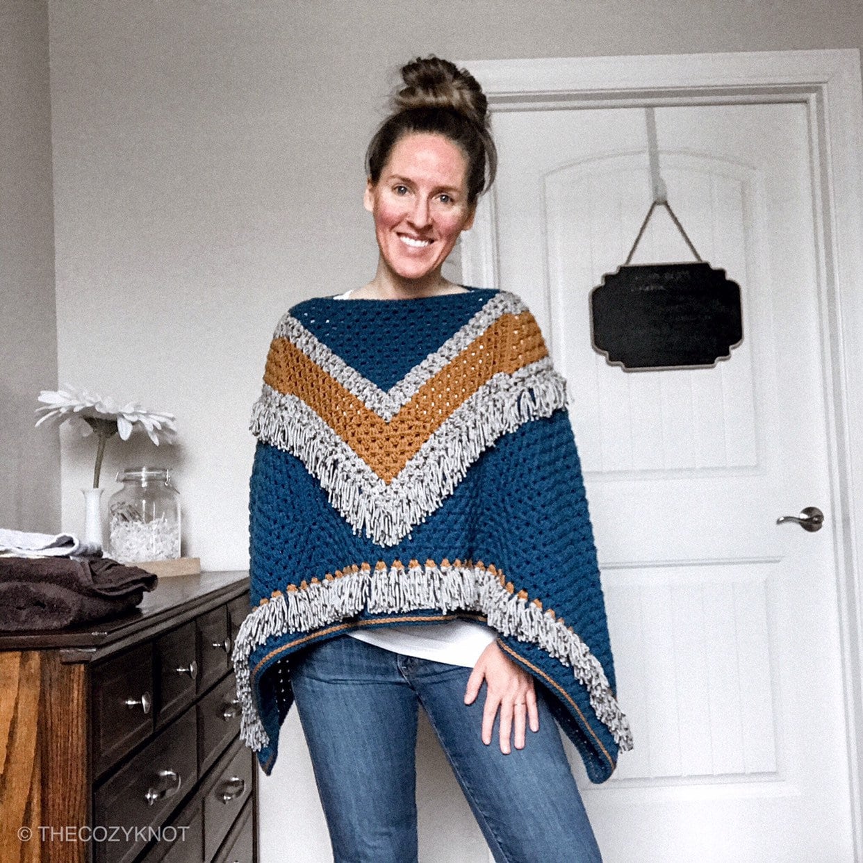 Poncho Vintage Boho Chic à Franges - Tricot Crochet Rayures Chevron - Taille Unique - Occasion Très Bon état