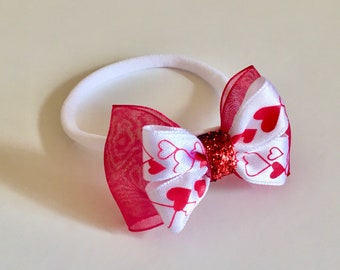 Hearts Baby Headband, Red Hearts Stretch Headband, Girl's Valentine's Hair Bow, Red and White Valentine's Baby Bow