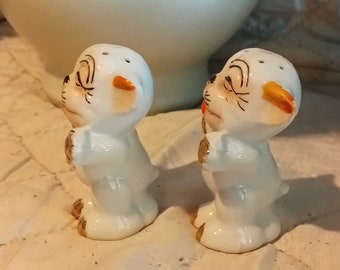 Vintage Bonzo Dog Salt and Pepper Shakers - Etsy