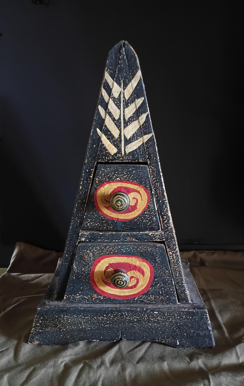 Indonesian Aztec Wooden Pyramid Box Vintage Hand Made Hand Painted ...