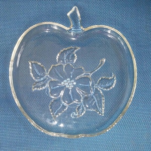 Apple Plates Mid Century Glass Apple Blossom Plates Vintage Plates